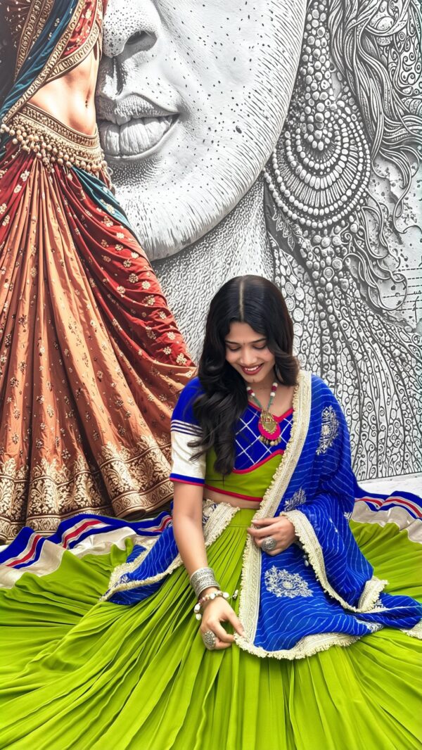 🥢💃🏿👗💌Launching Navratri Special Lehenga choli with vintage duptto 🥢👗💌💃🏿 (020)