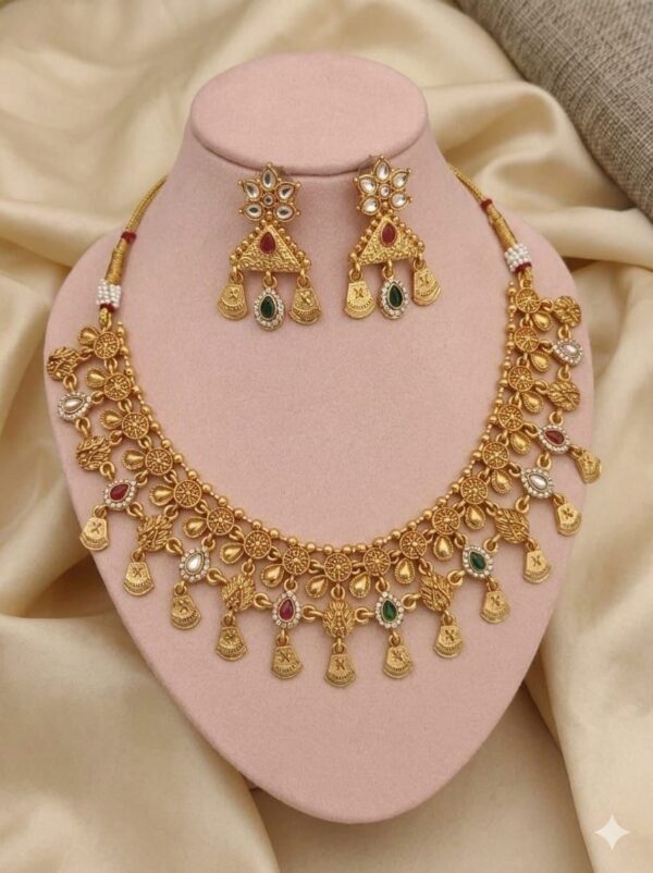 Traditional gold plated kundan & multi colour stone necklace set with matching earrings (039)