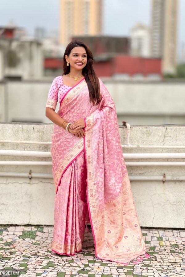 💖 New Arrival – Royal Banarasi Satin Mashroo Silk Saree 💖 (033)