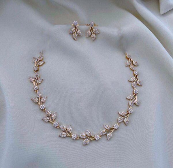 Luxury/Brand-focused): Enchanted Leaf Cubic Zirconia Statement Jewelry Set (117)
